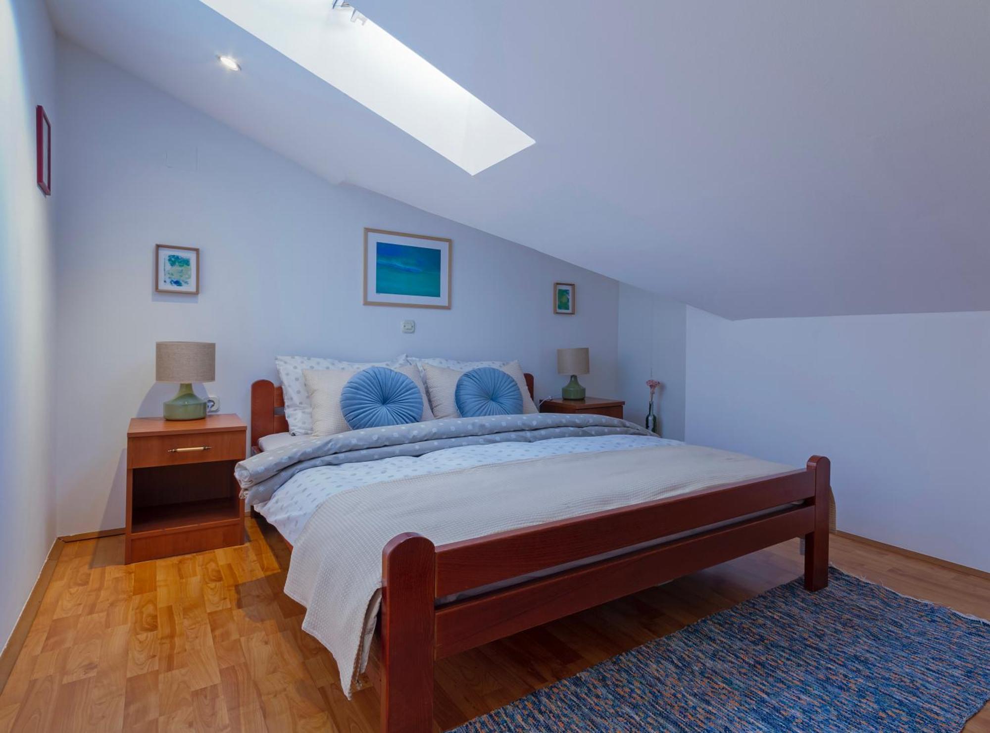 Amu Apartment Pula Bagian luar foto