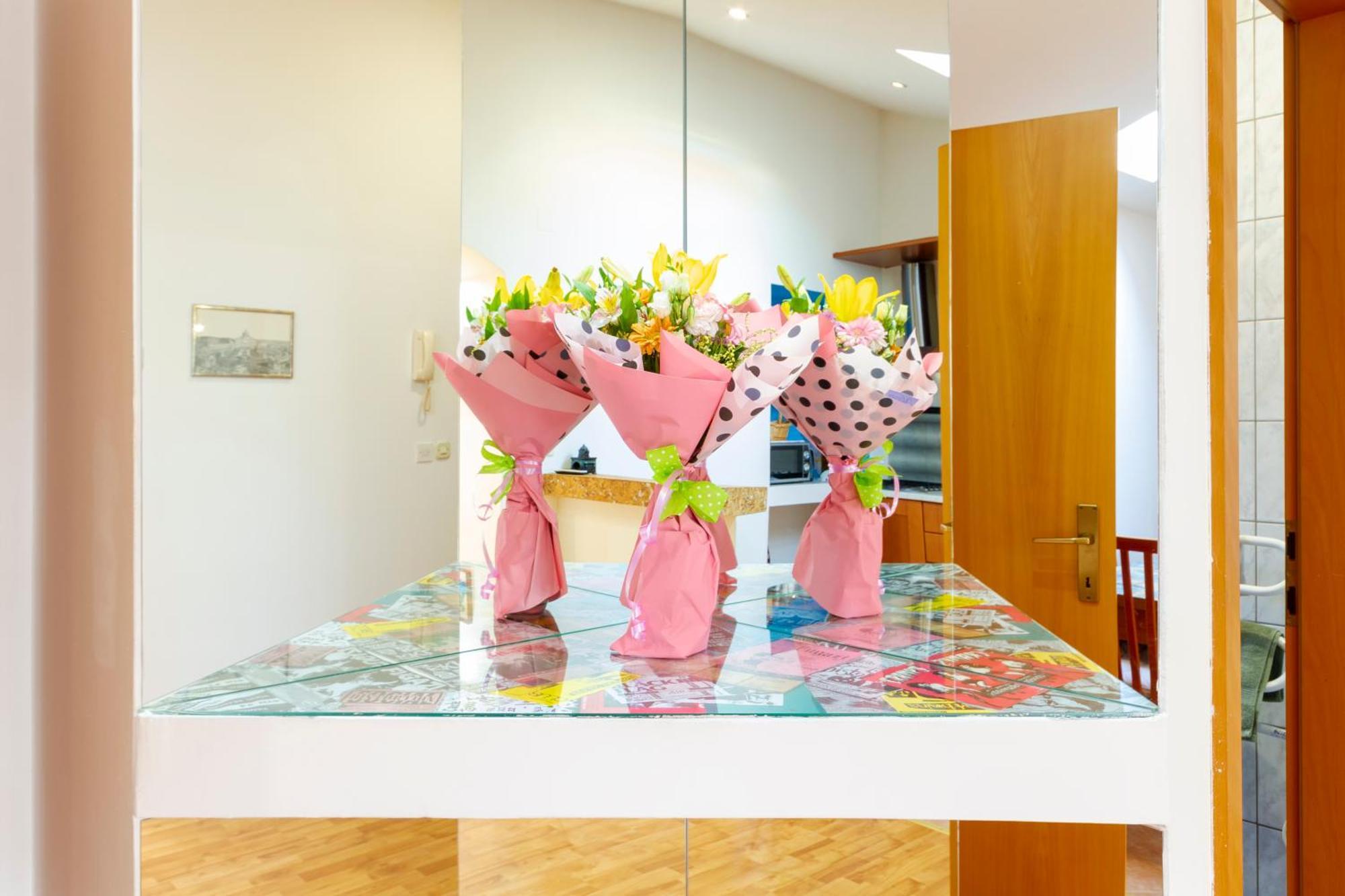 Amu Apartment Pula Bagian luar foto