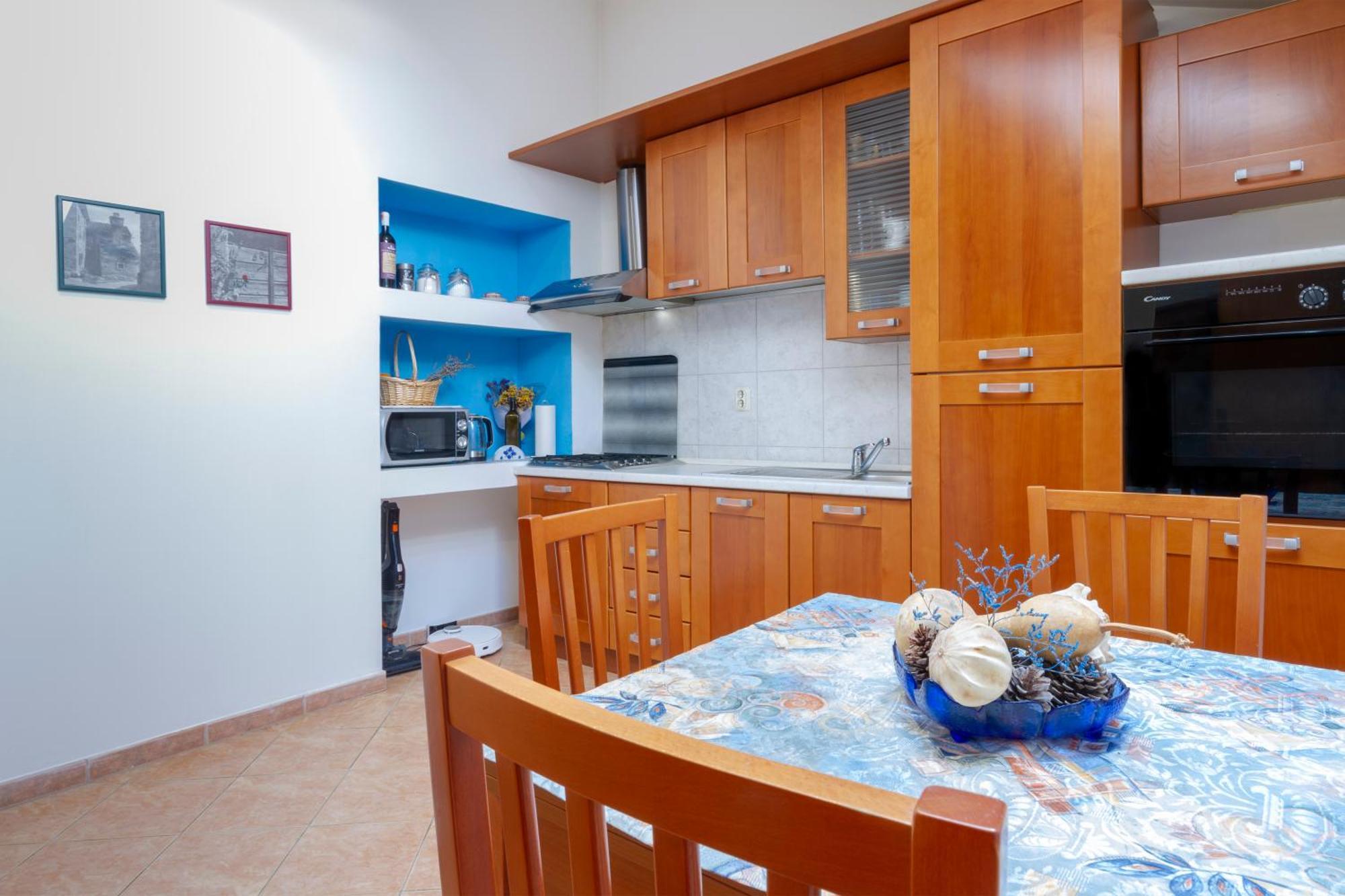 Amu Apartment Pula Bagian luar foto