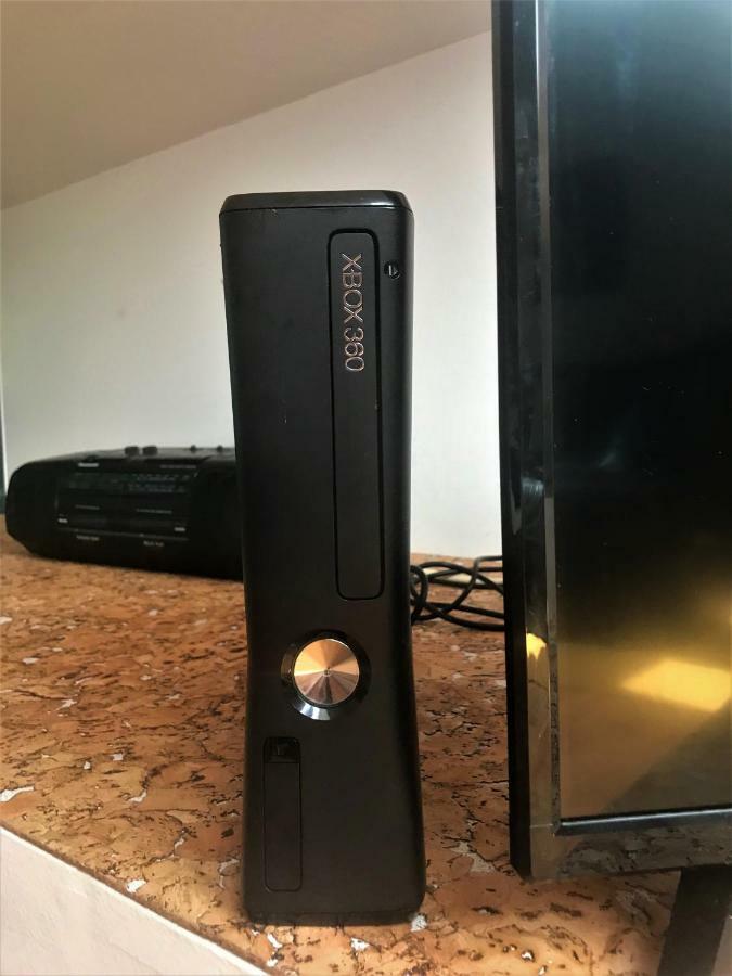 Amu Apartment Pula Bagian luar foto